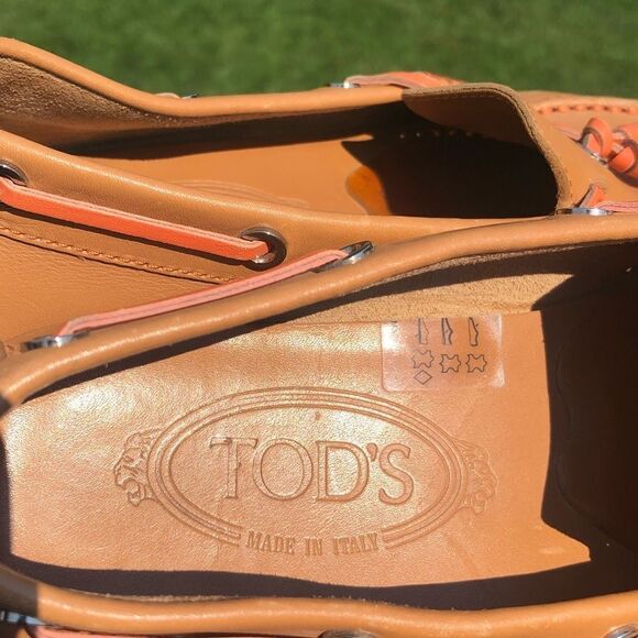 Tod’s tan leather loafers size 5 - Picture 3 of 10